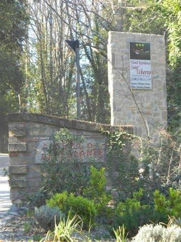 Hotel Residence Sant'Uberto Roccastrada Exterior photo